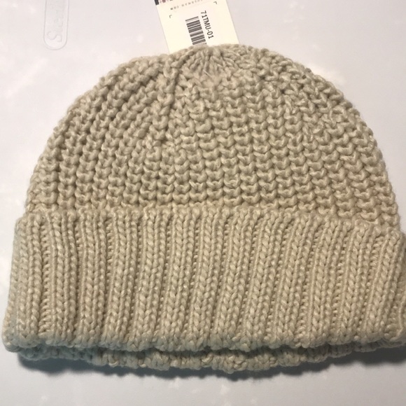 Ben Sherman Knit Hat - Picture 4 of 9